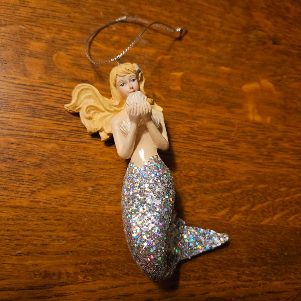 In Cardinal Our Ganz