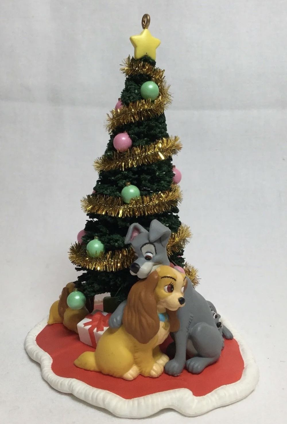 Lady And The Tramp: Christmas With The Family (Disney) ornament collectible - Main Image 3