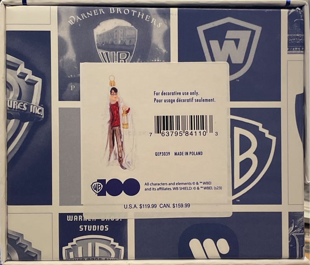 Using The Invisibility Cloak - Warner Bros. 100th Anniversary (Harry Potter) ornament collectible [Barcode 763795841103] - Main Image 4