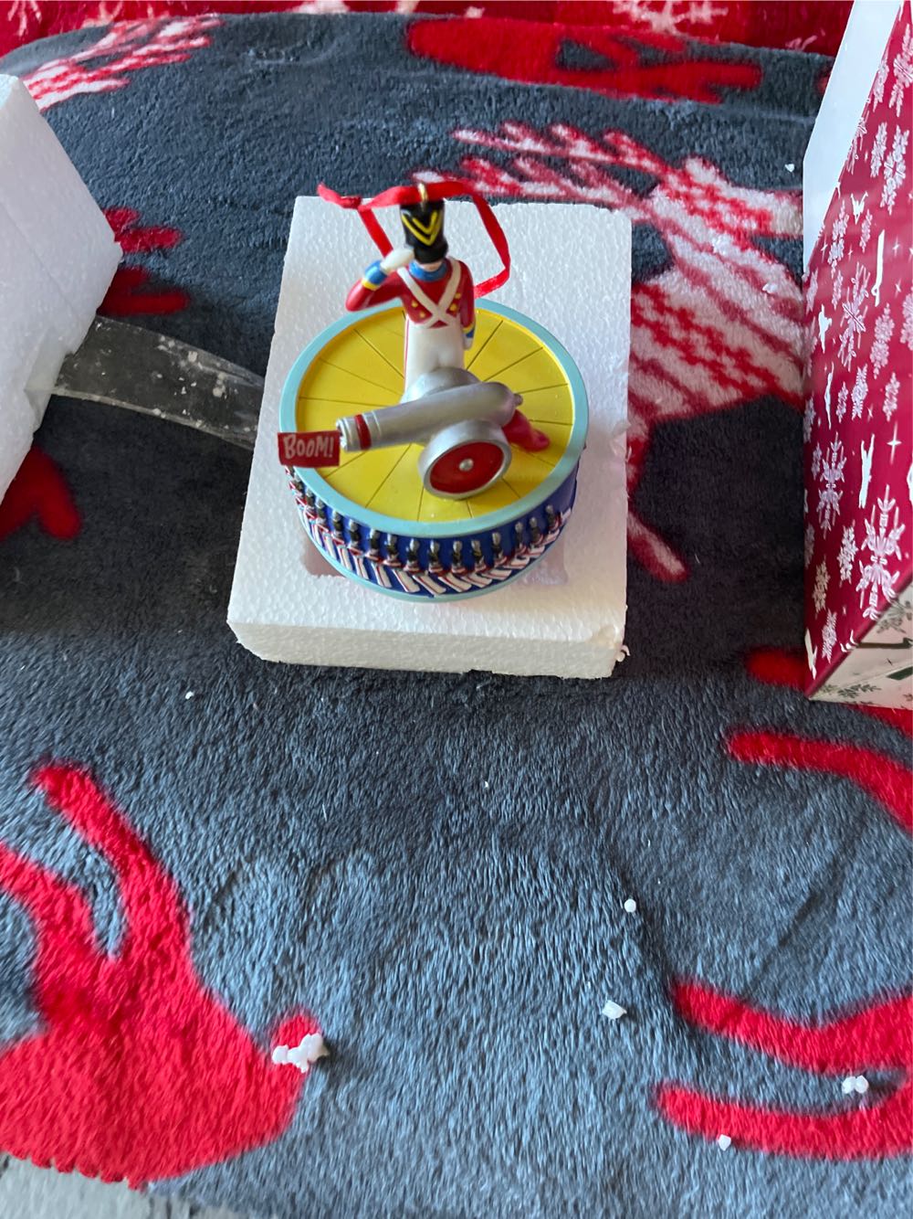 LV Paris Eiffel Tower 