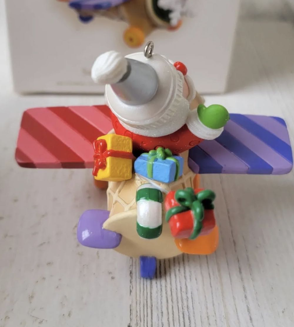 Santa’s Sweet Ride #2 - Santa’s Sweet Ride ornament collectible - Main Image 4