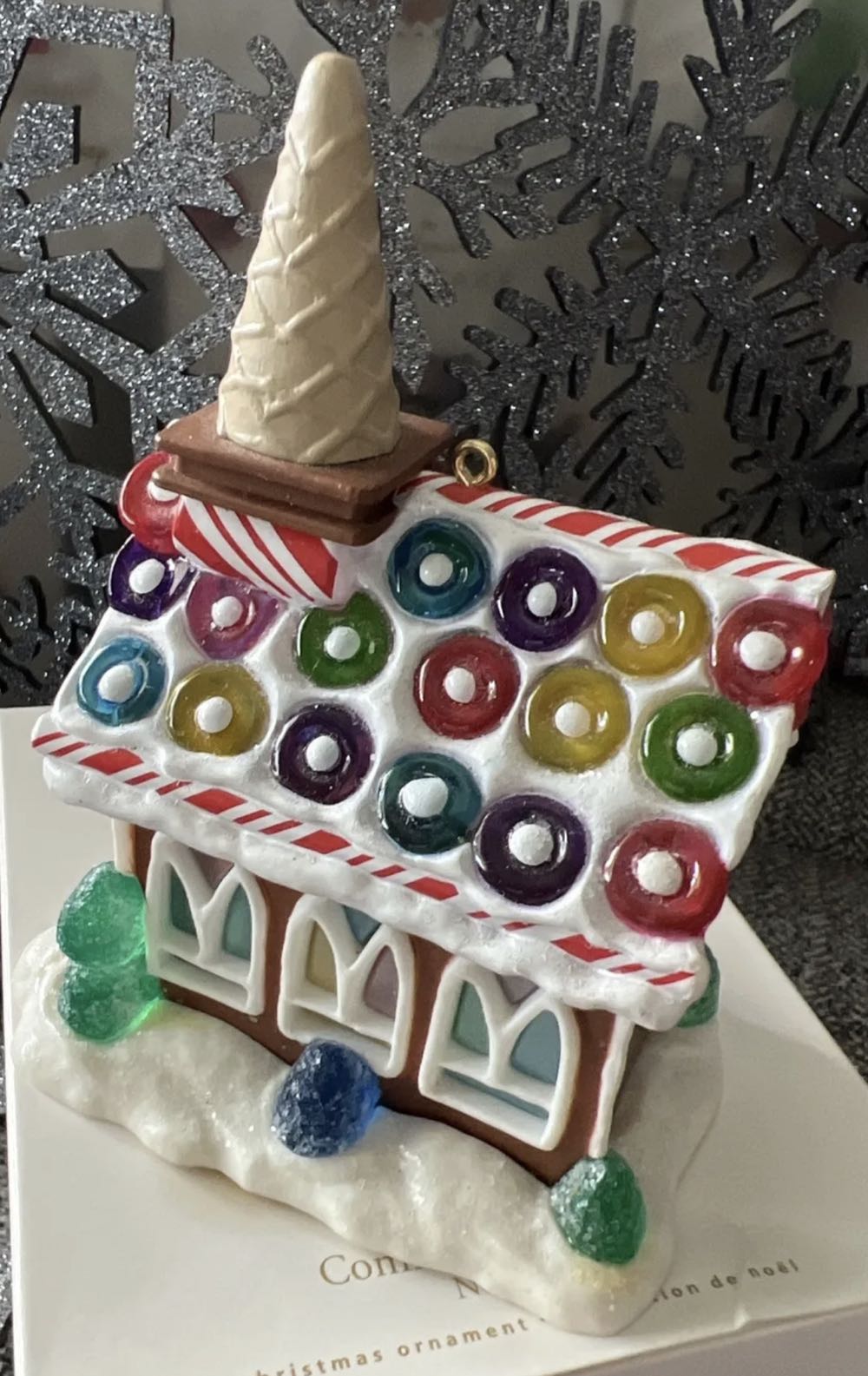 Noelville #4: Community Church 🐻 - Noelville ornament collectible - Main Image 4