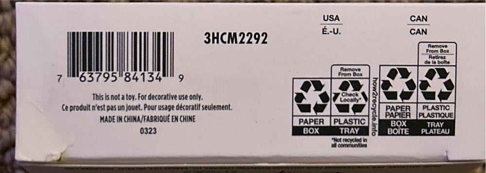 Hallmark Star Wars Han Solo In Carbonate Walmart Exclusive The Lord Of Rings Premium ”the One Ring” New Carbonite Brand - Star Wars (Hallmark Ornaments) ornament collectible [Barcode 763795841349] - Main Image 4