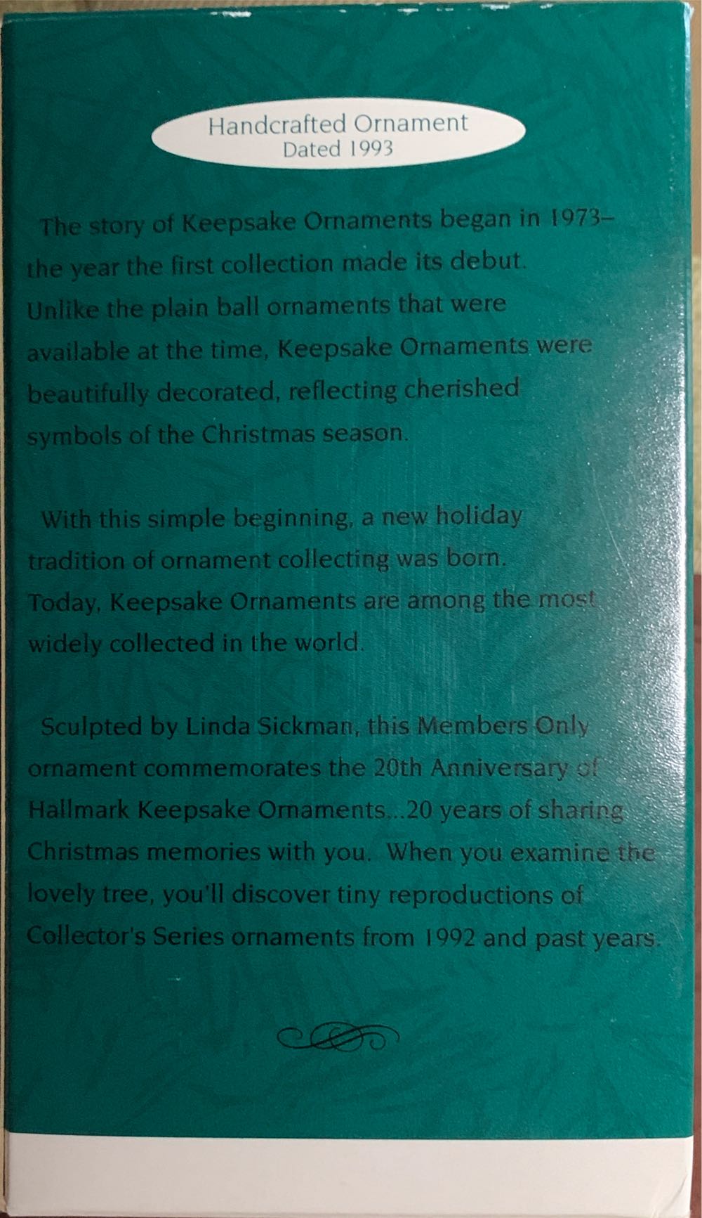 Trimmed With Memories - Keepsake Ornament Collector’s Club (Christmas Tree) ornament collectible [Barcode 015012121353] - Main Image 2