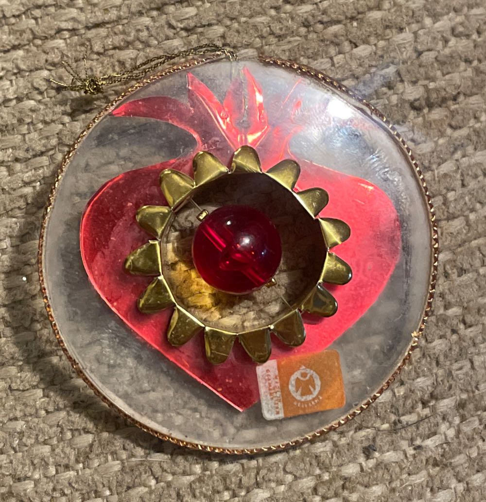 Resl Lenz - Thin - Red Bead  ornament collectible - Main Image 2