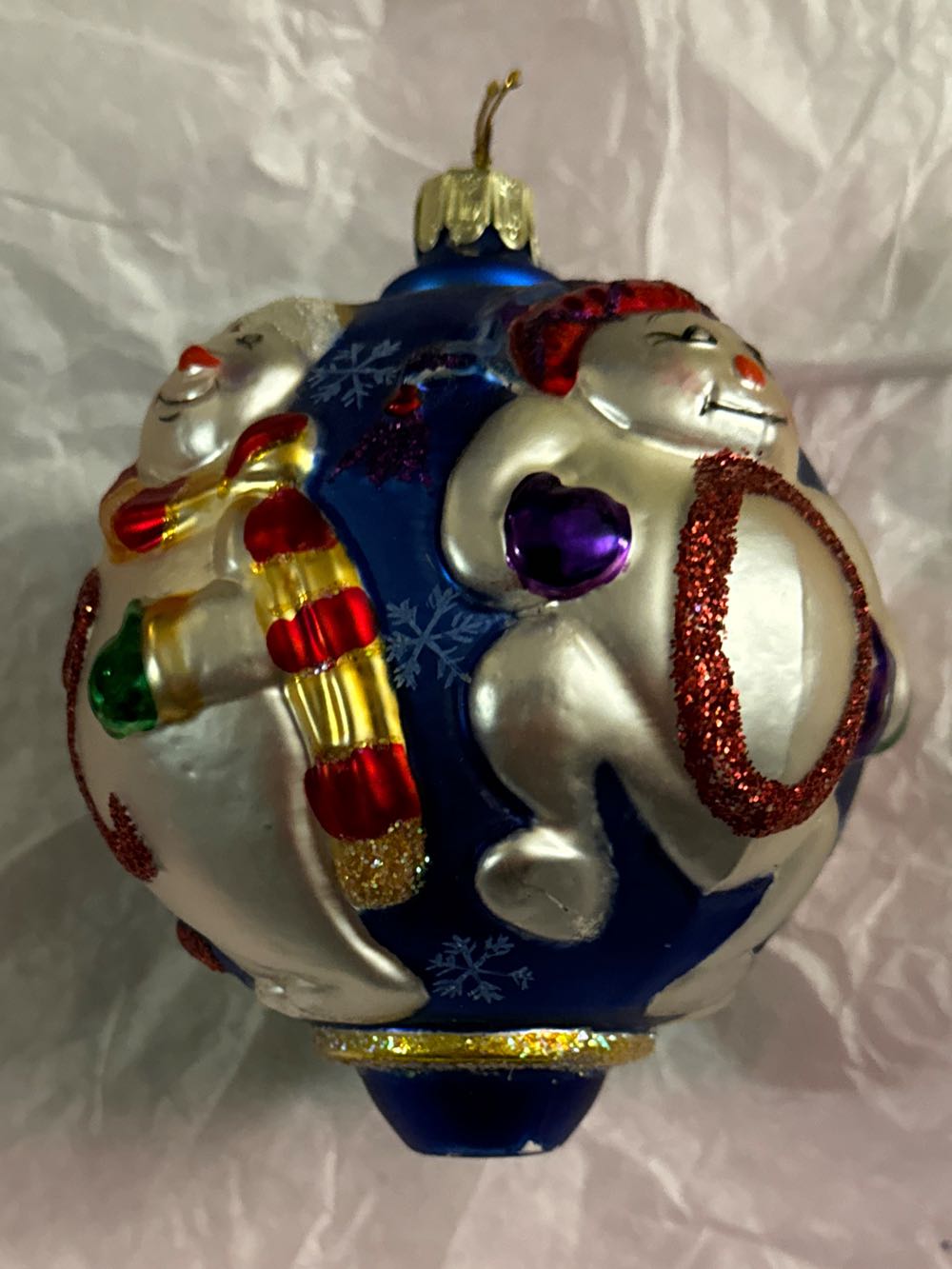 2000 Snowmen Ball ornament collectible - Main Image 1