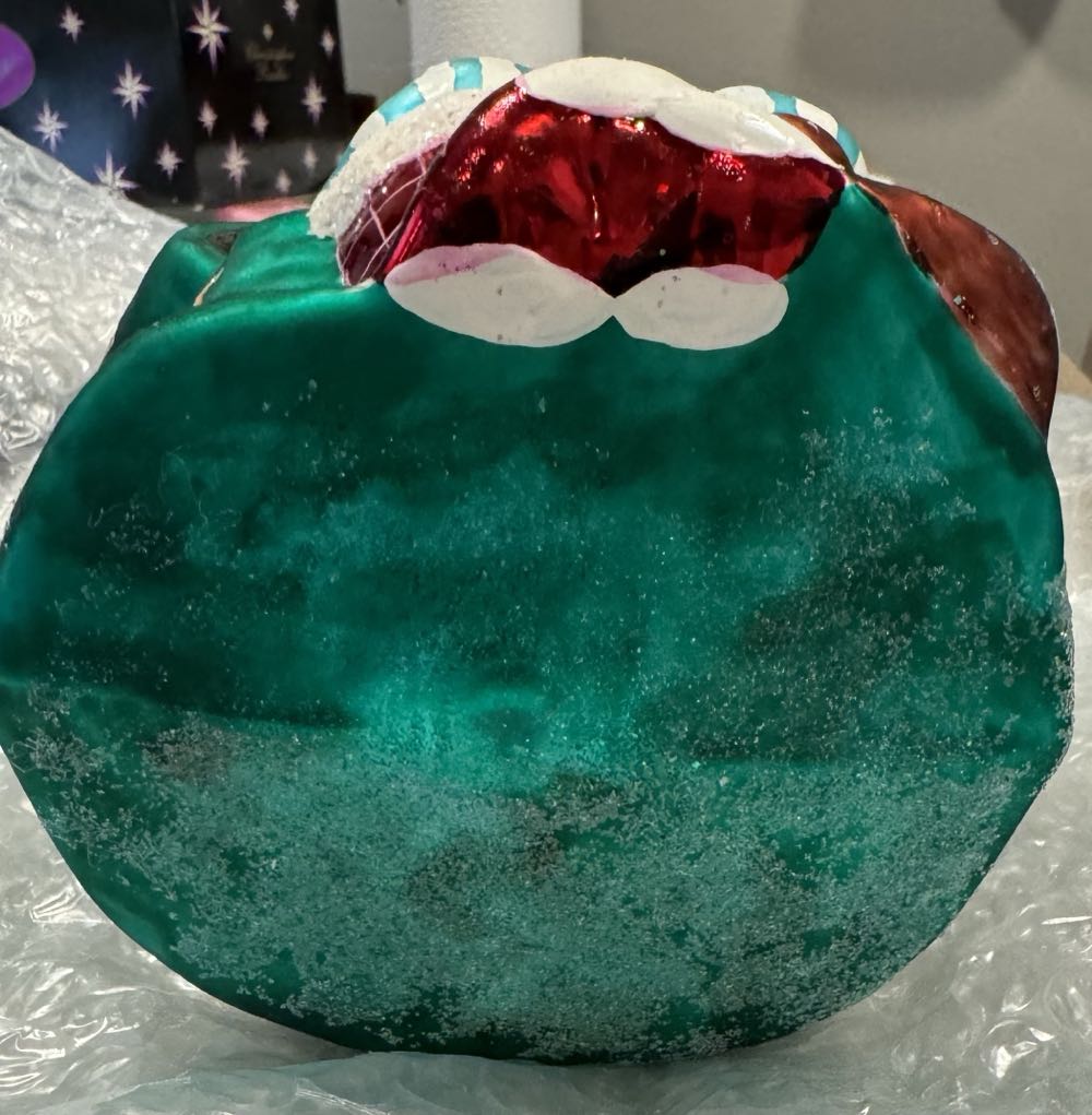 Cat Nap  (Santa) ornament collectible - Main Image 3