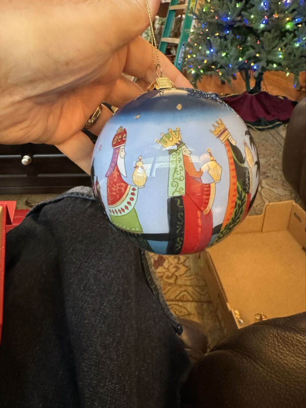Li Bien 2019  ornament collectible - Main Image 2