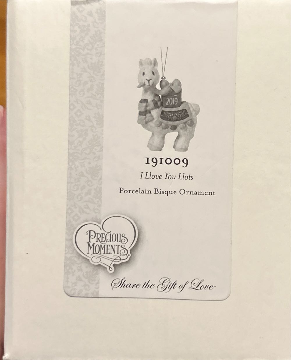 I Love You Lots Llama - Precious Moments Ornaments (Christmas) ornament collectible [Barcode 842181112673] - Main Image 2