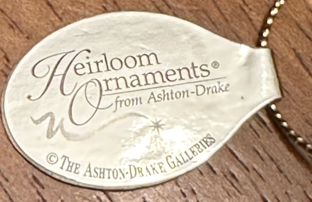 Christmas Night Visit Santa - Thomas Kinkade Old World Santas (Christmas) ornament collectible - Main Image 3