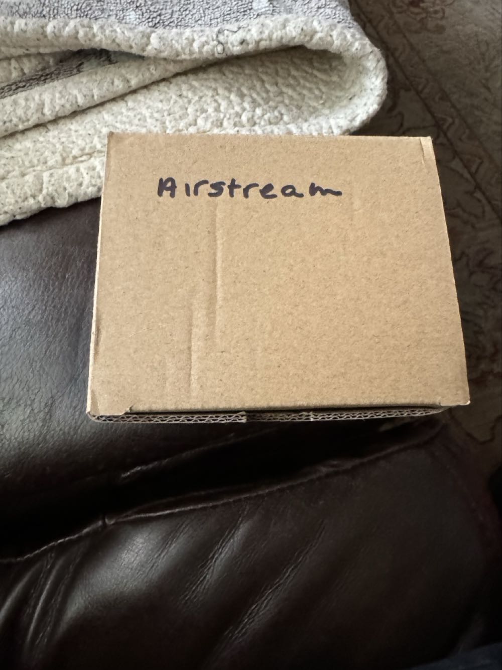 Old World Christmas Ornaments: Camping Outdoor Collection Glass Blown Ornaments For Christmas Tree Vintage Airstream Trailer  (Places) ornament collectible [Barcode 729343460530] - Main Image 4