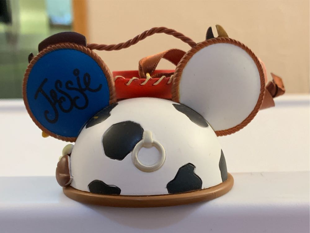 Jessie  ornament collectible - Main Image 2