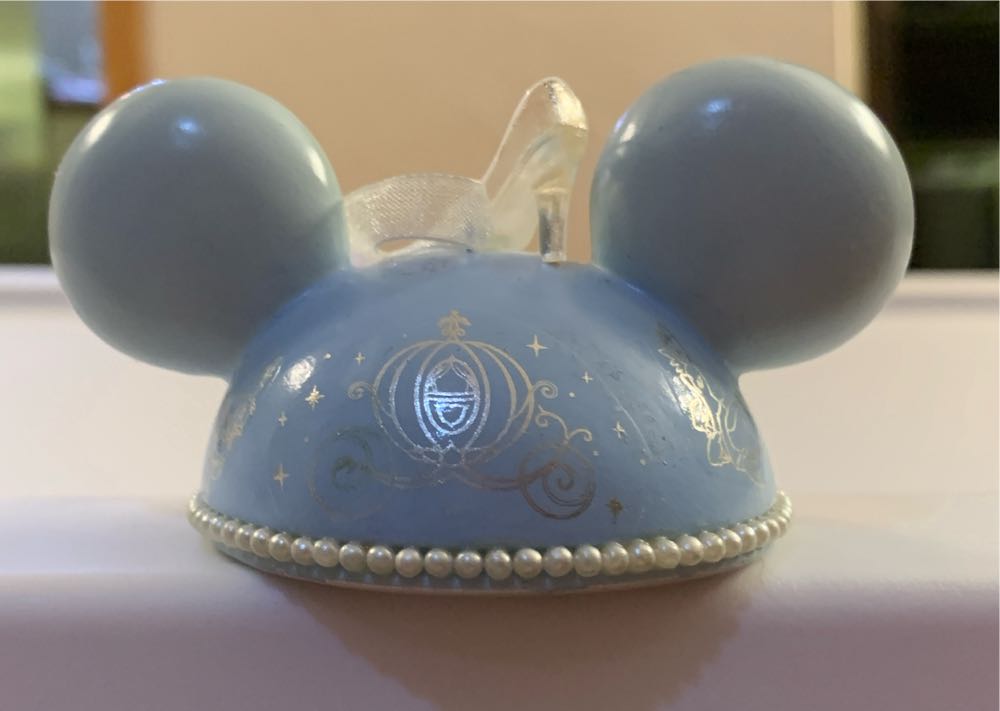 Cinderella  ornament collectible - Main Image 2