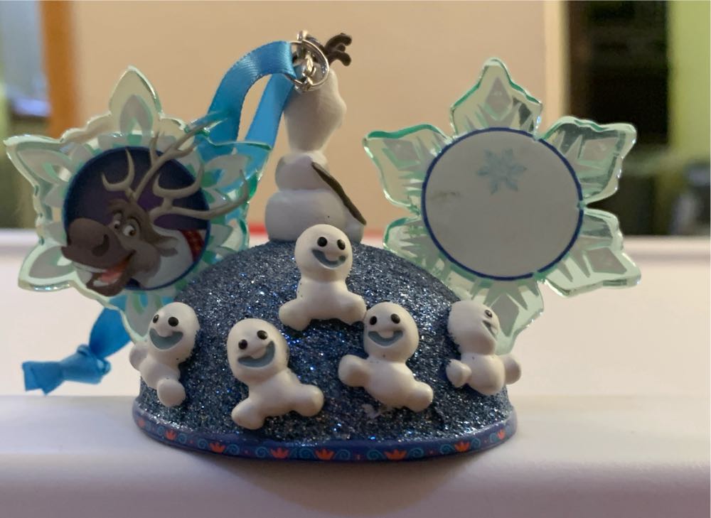 Frozen Ever After  ornament collectible - Main Image 2