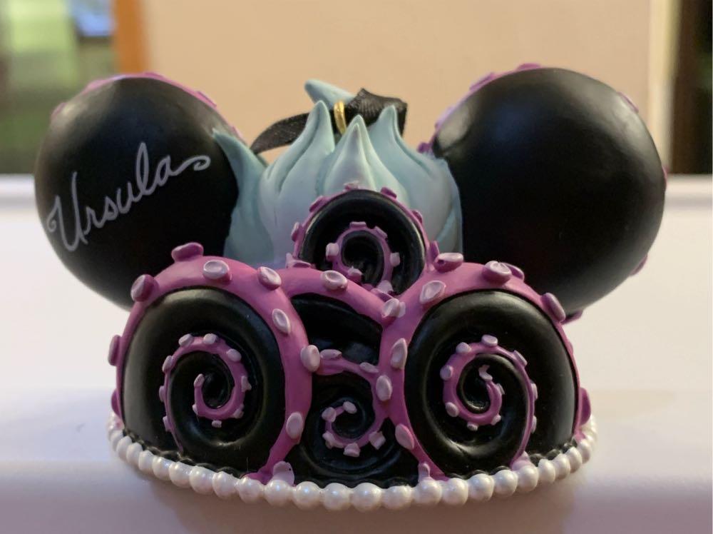 Ursula  ornament collectible - Main Image 2