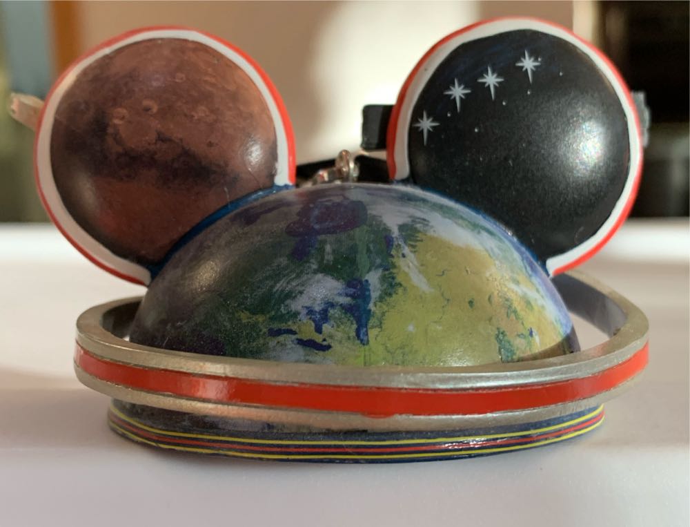 Mission Space  ornament collectible - Main Image 2
