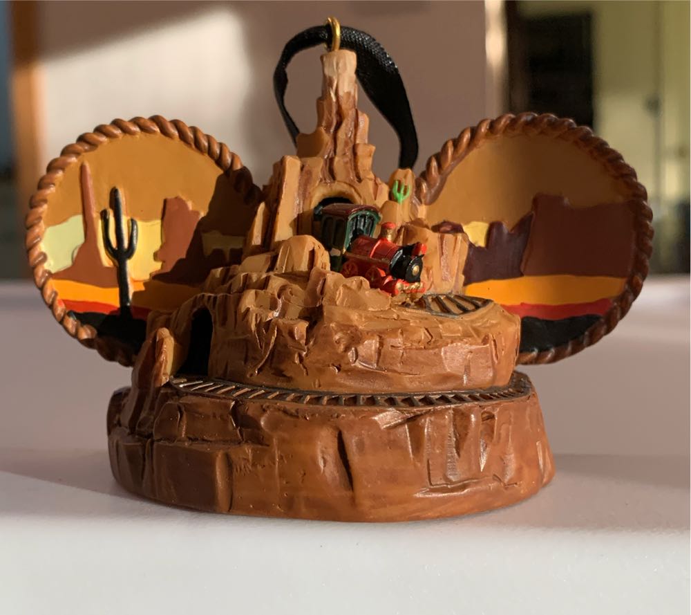 Wondershop Ceramic Christmas Tree Lighted Ornament Retro Lit White