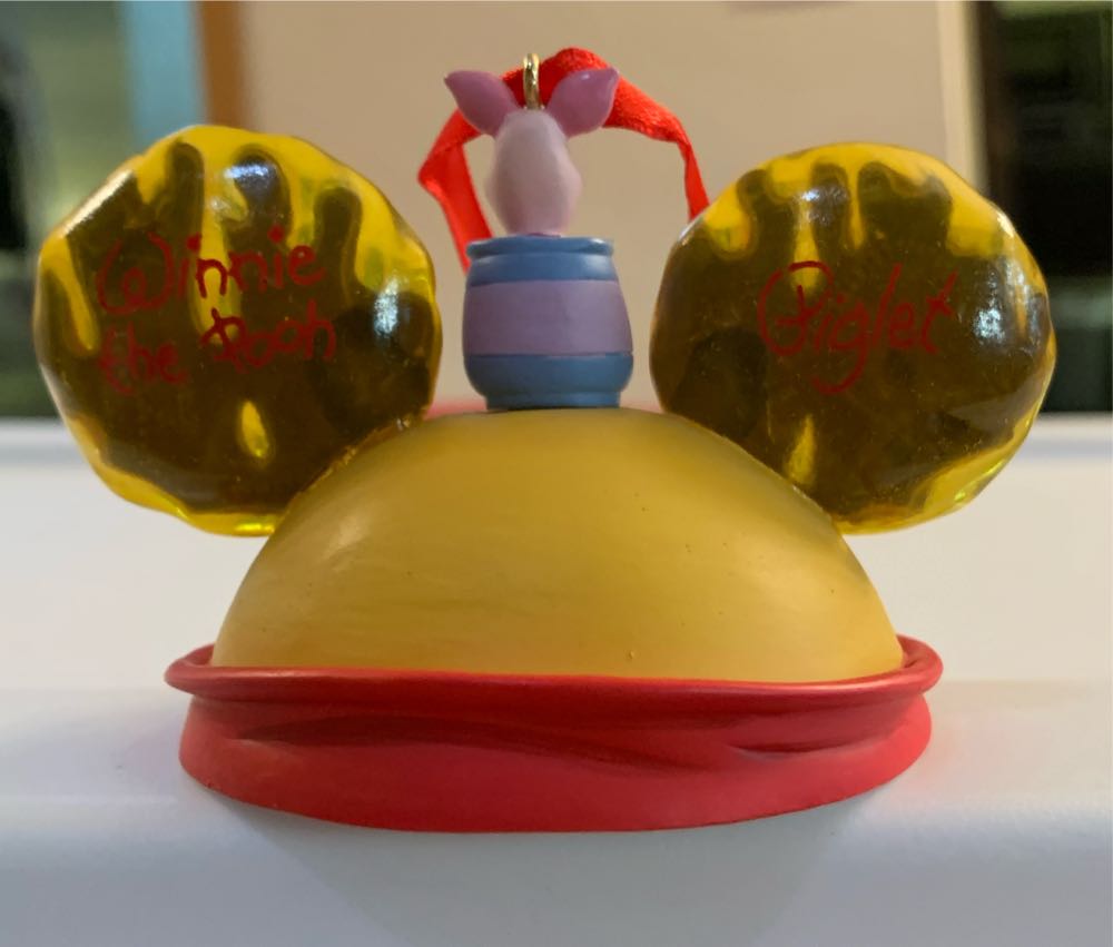 Winnie The Pooh  ornament collectible - Main Image 2