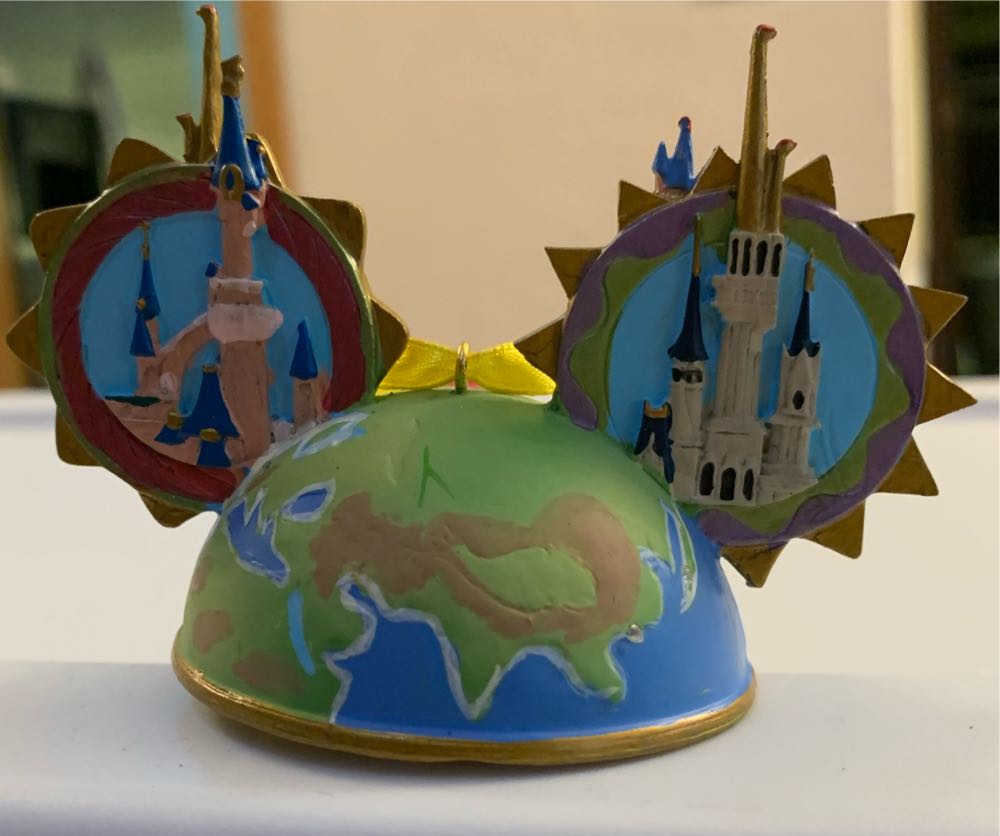 Two Castles  ornament collectible - Main Image 2