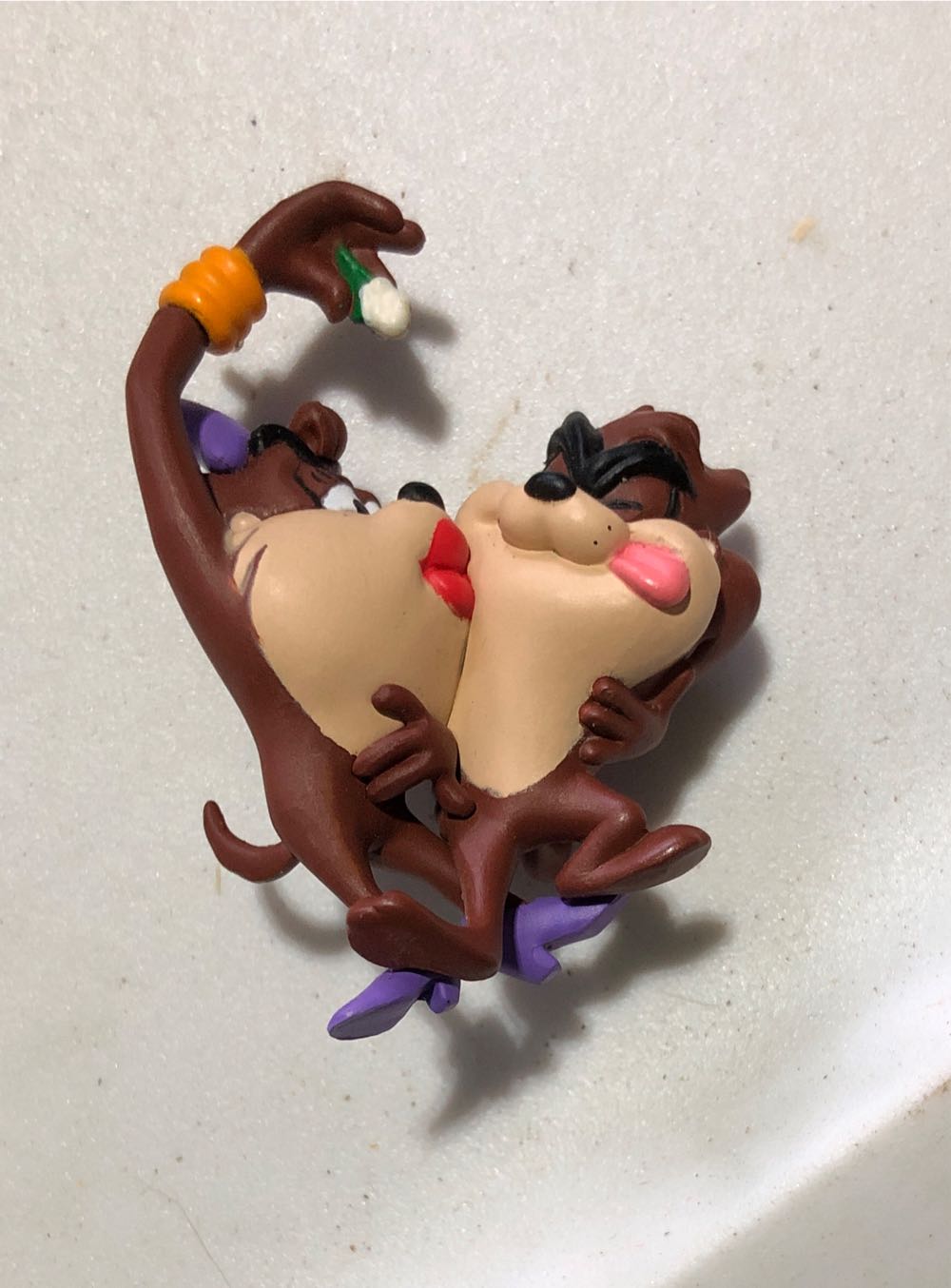 Mr And Mrs Taz - Looney Tunes  ornament collectible - Main Image 2