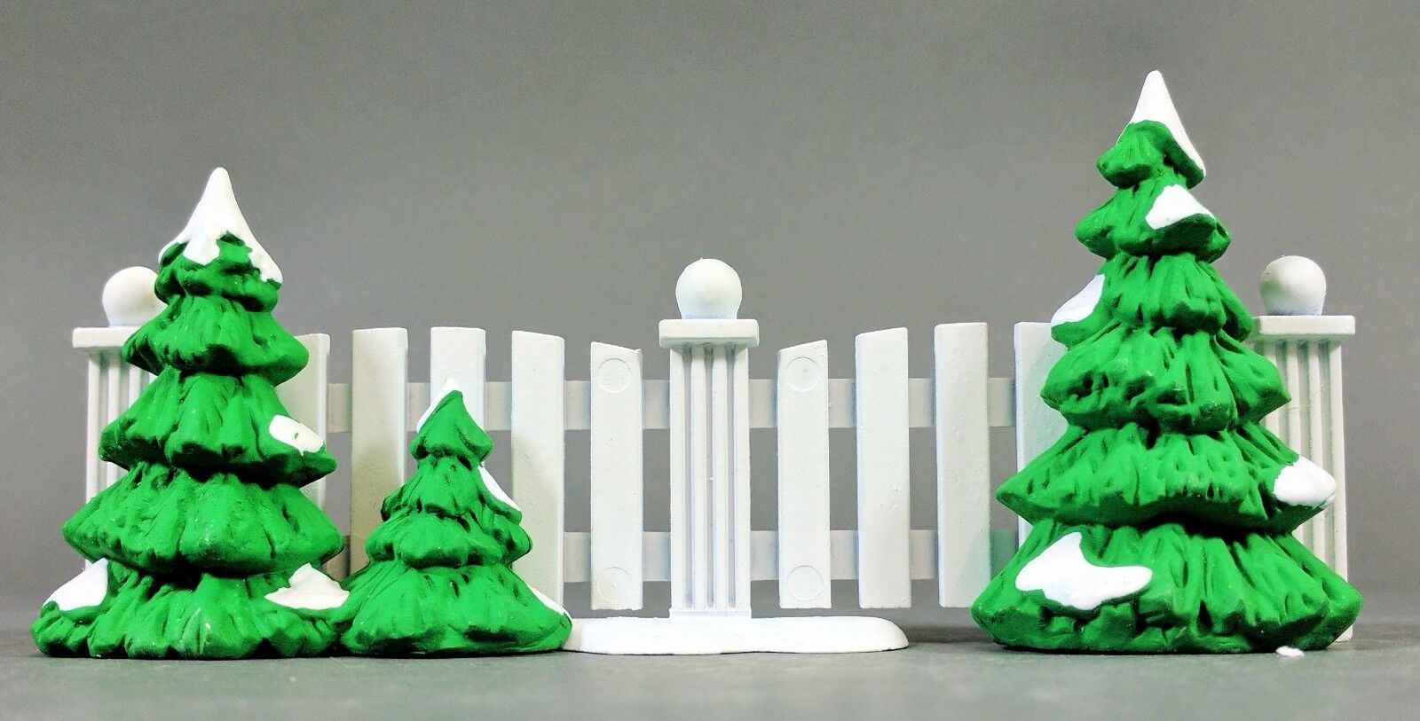Frost Tree Lined Picket Fence - The Original Snow Village (Department 56) ornament collectible - Main Image 2