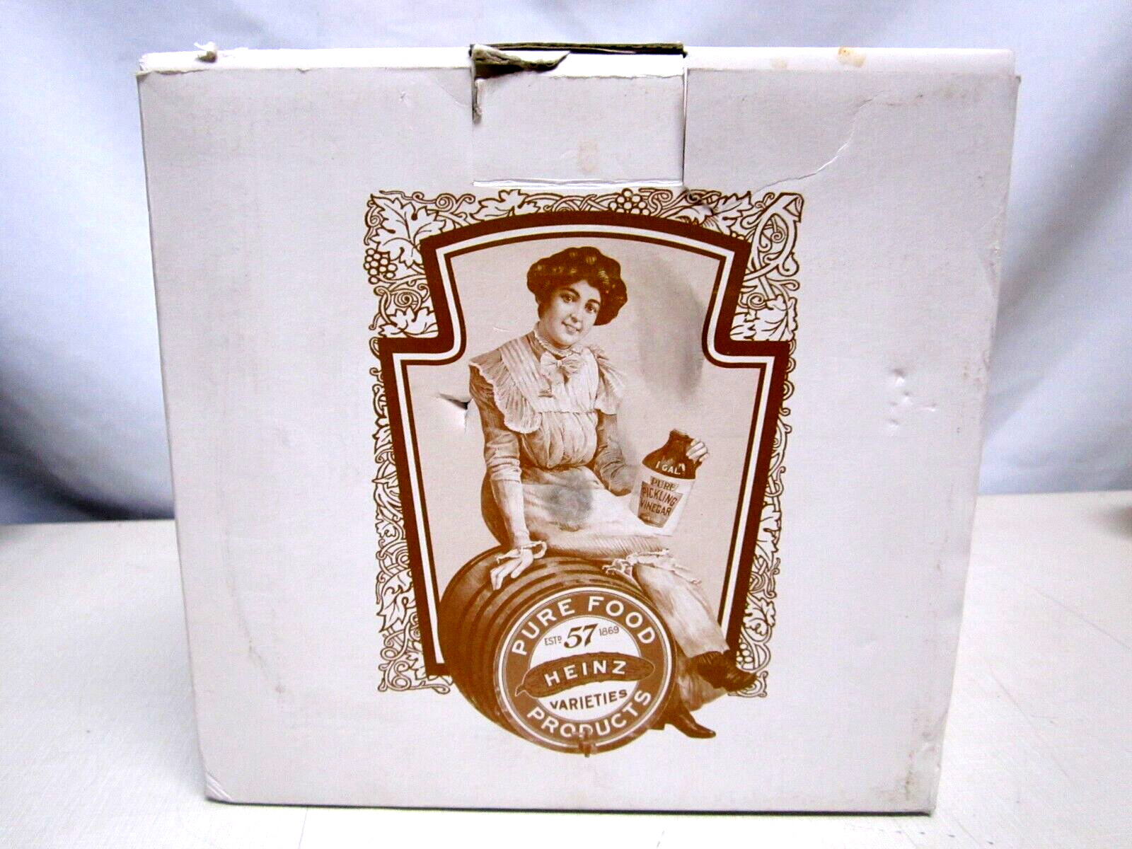 Heinz Grocery Store  (Department 56) ornament collectible - Main Image 1