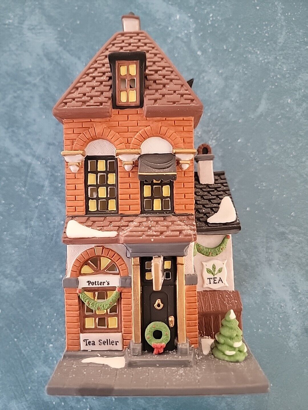 Potter’s Tea Sellers - Christmas In The City (Department 56) ornament collectible - Main Image 2
