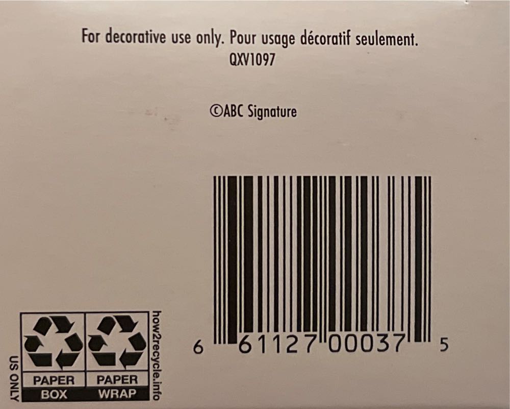 The Golden Girls- Blanche Devereaux - The Golden Girls (The Golden Girls) ornament collectible [Barcode 661127000382] - Main Image 4