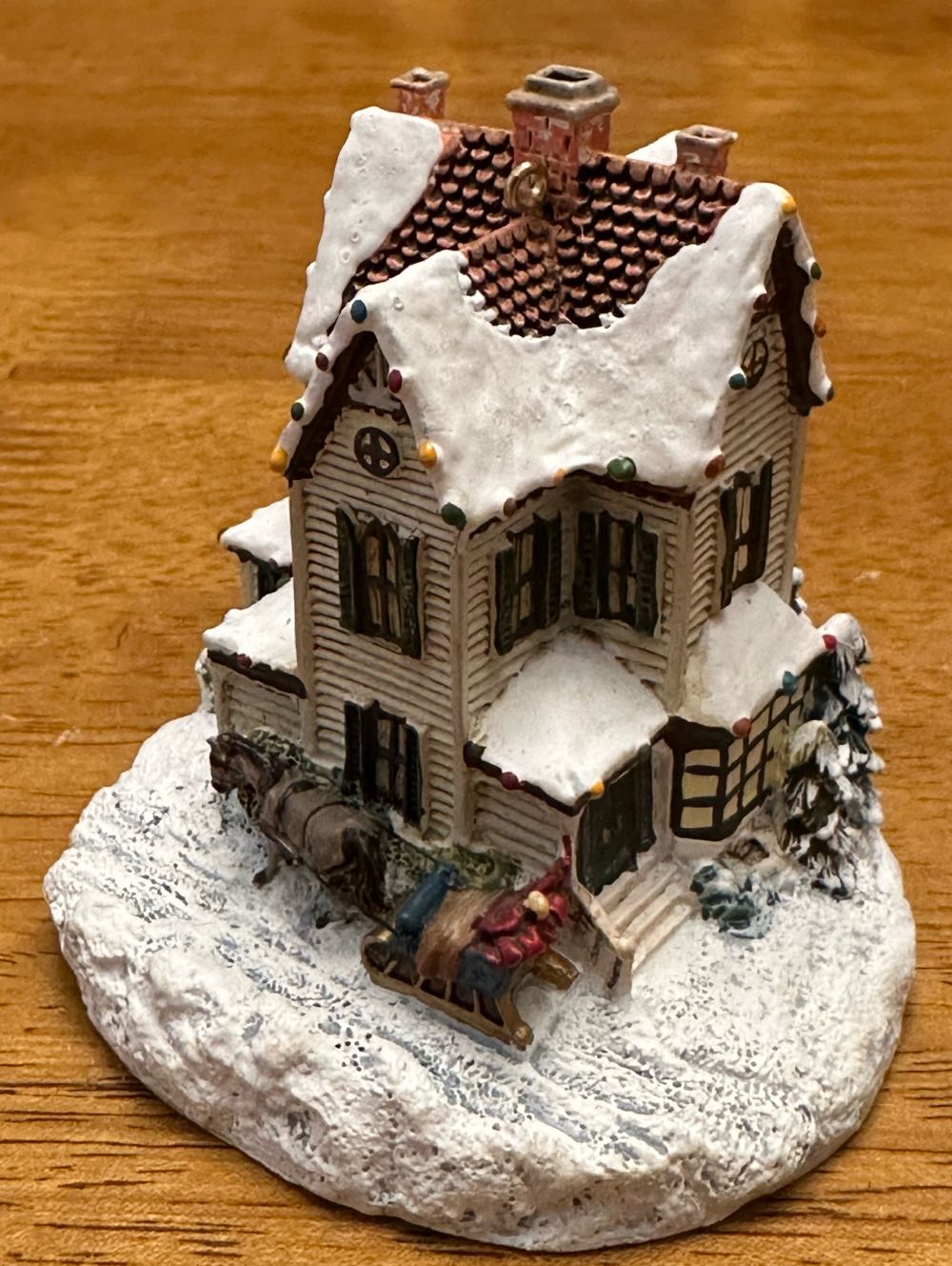 Christmas Morning - Thomas Kinkade Winter Memories (Christmas) ornament collectible - Main Image 2