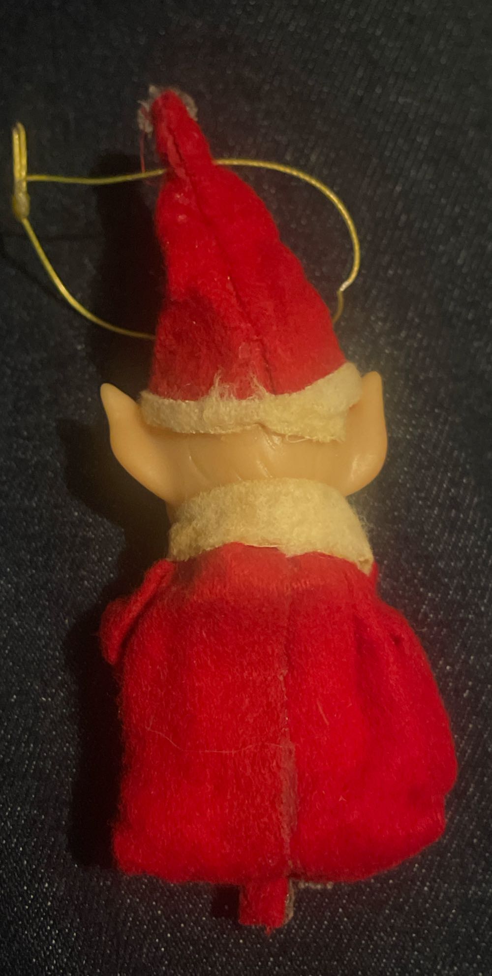 Knee Hugger Elf - Elf (Knee Hugger) ornament collectible - Main Image 2