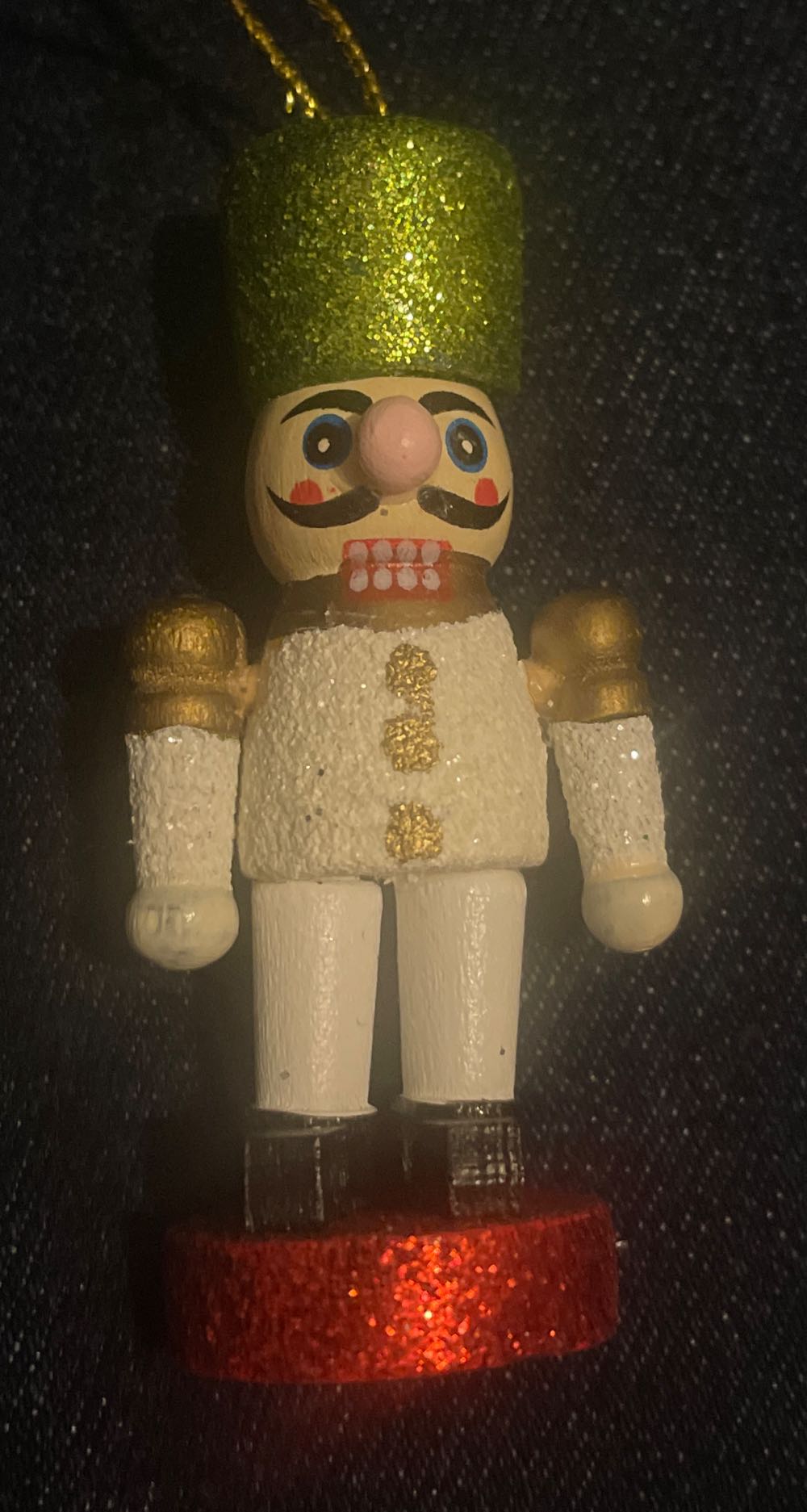 Leung - Nutcracker - Green, White, Gold, Red - Nutcracker ornament collectible - Main Image 1