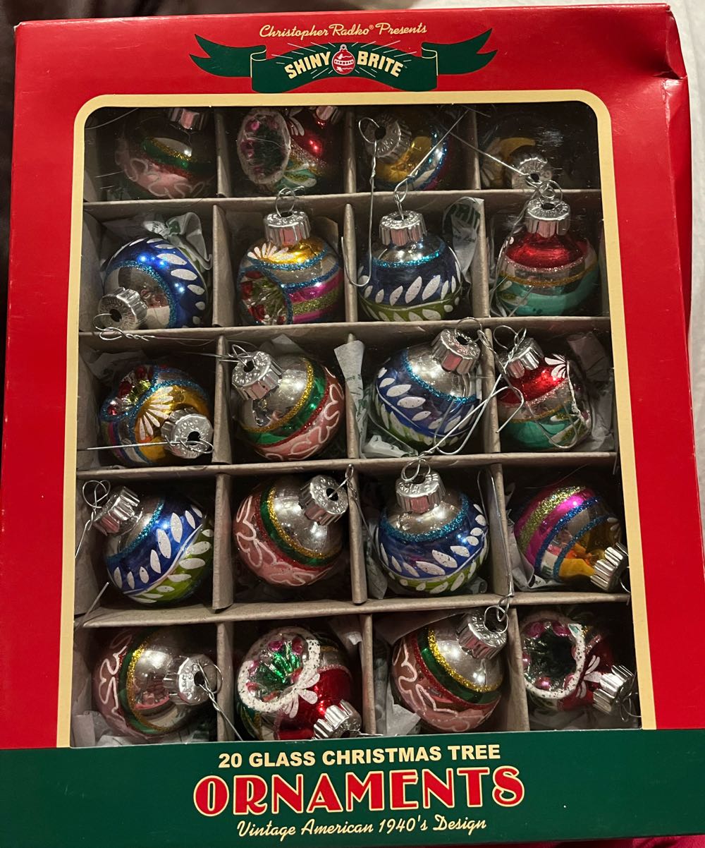 Christopher Radko 20 Ct 1.25” Indents Half Reflect New & Rounds  ornament collectible [Barcode 645001514554] - Main Image 2