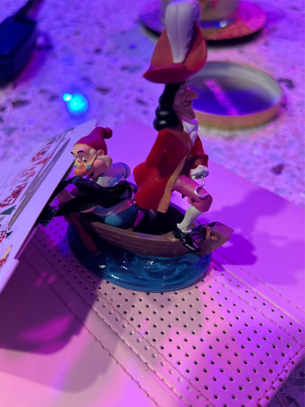 Captain Hook And Mr Sumer  ornament collectible [Barcode 465061595979] - Main Image 1