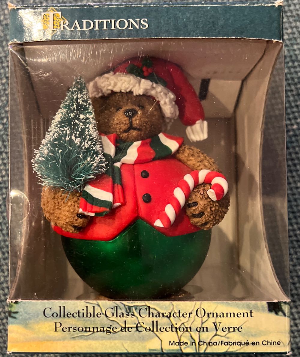 Traditions Chubby Santa Bear - Collectible glass character ornament ornament collectible [Barcode 071581104180] - Main Image 2