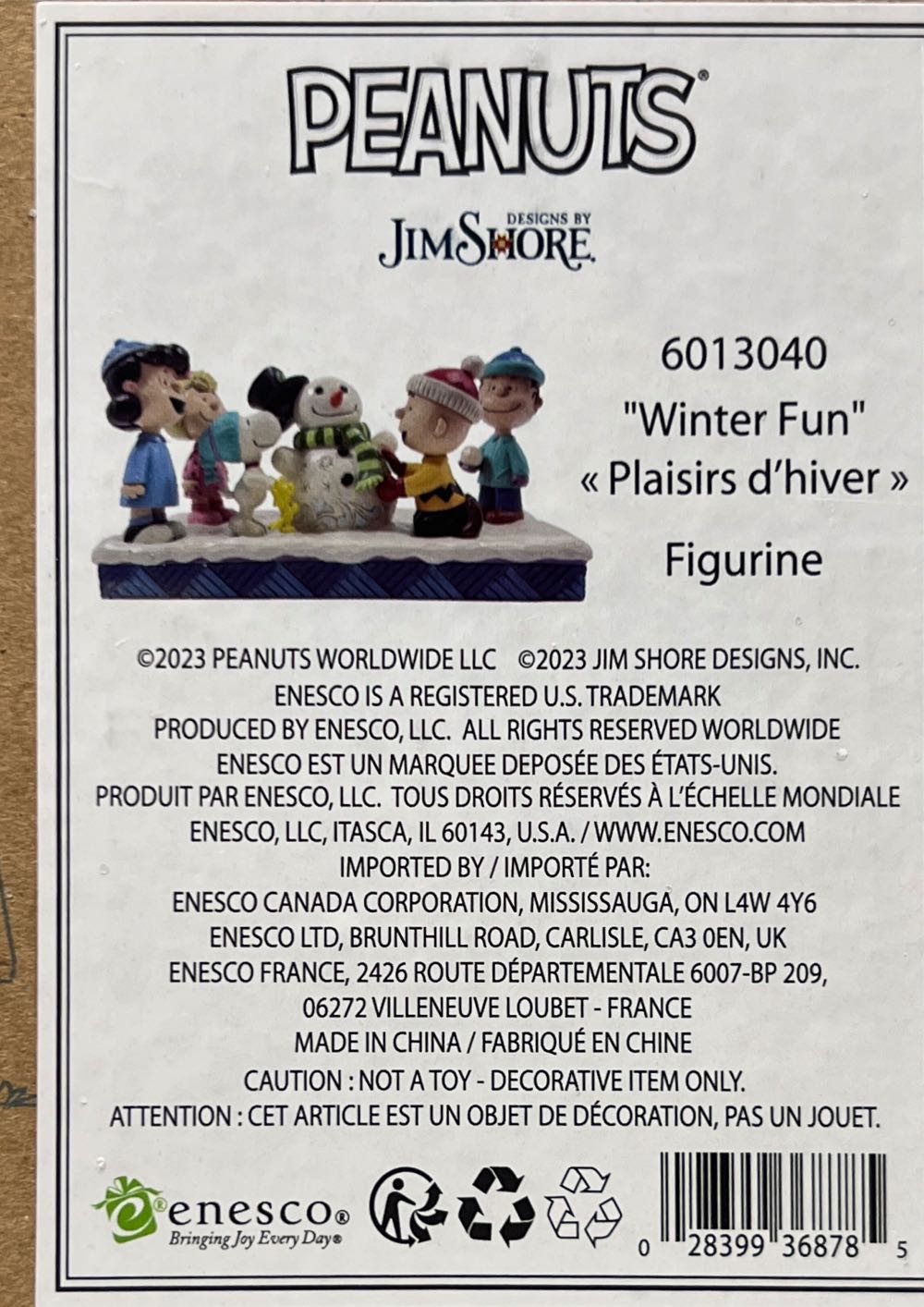 Winter Fun Peanuts Gang Building Snowman Figurine - Peanuts Christmas ornament collectible [Barcode 028399368785] - Main Image 2