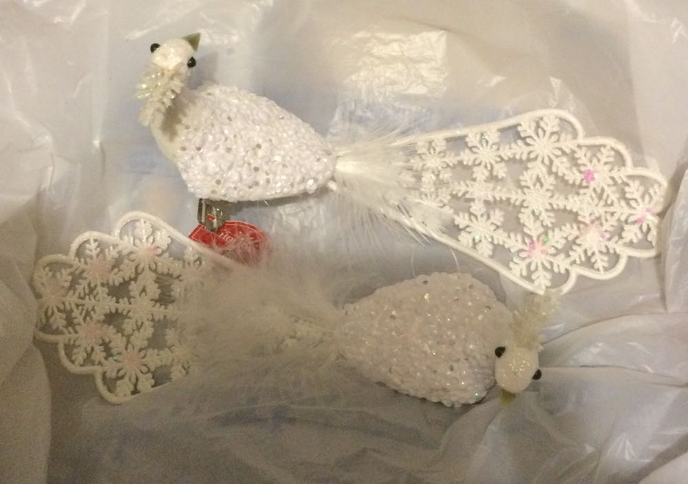 Peacock White - Holiday Time ornament collectible - Main Image 2