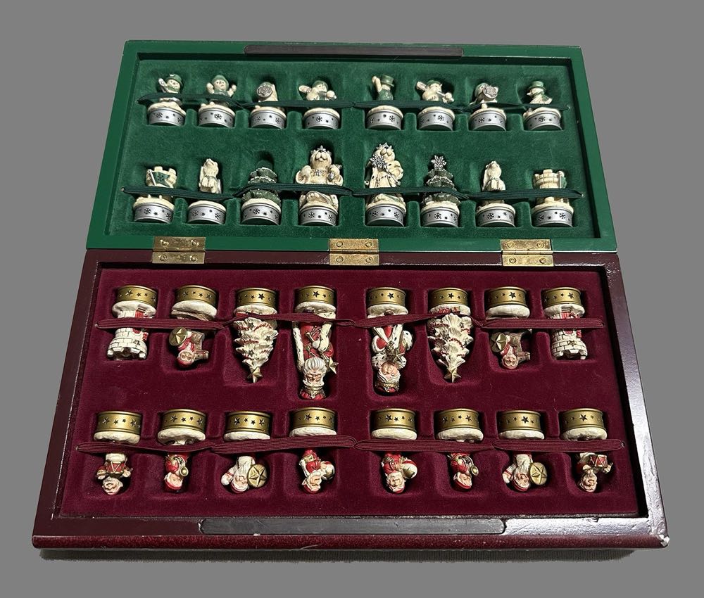 Christmas Chess Set  ornament collectible - Main Image 2