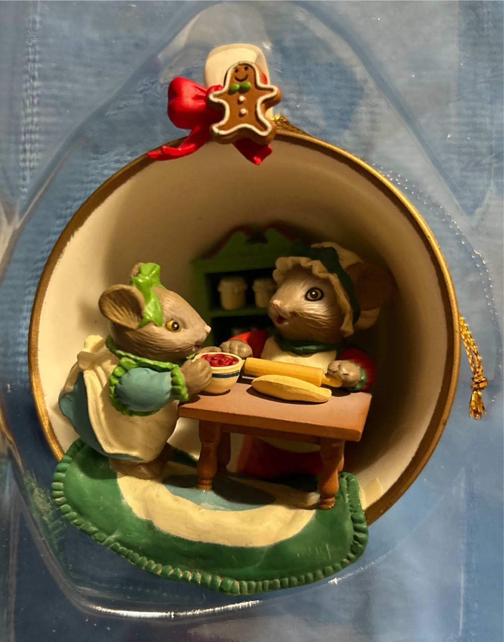 Christmas Cookin - Cozy Cup (Mice, Teacups, Cooking) ornament collectible [Barcode 045544006996] - Main Image 2