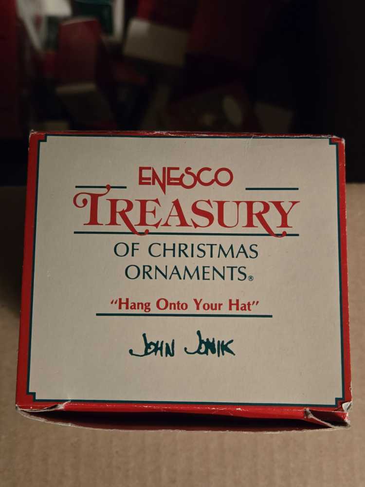 Enesco Hang Onto Your Hat  - John Jonik Santa (Santa) ornament collectible [Barcode 045544005135] - Main Image 4