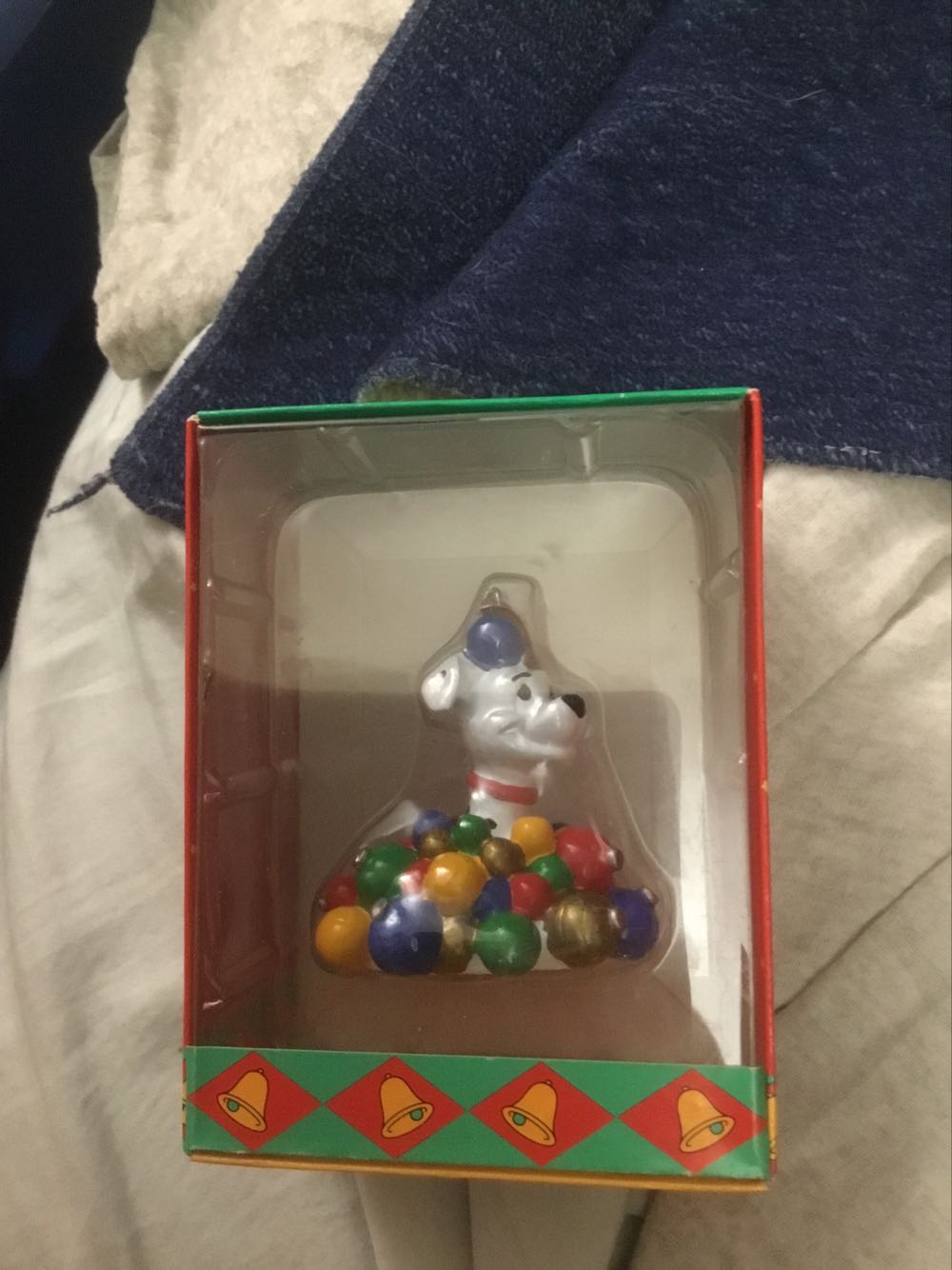 101 Dalmatian - Its A Small World (101 Dalmatians) ornament collectible [Barcode 417034573415] - Main Image 1