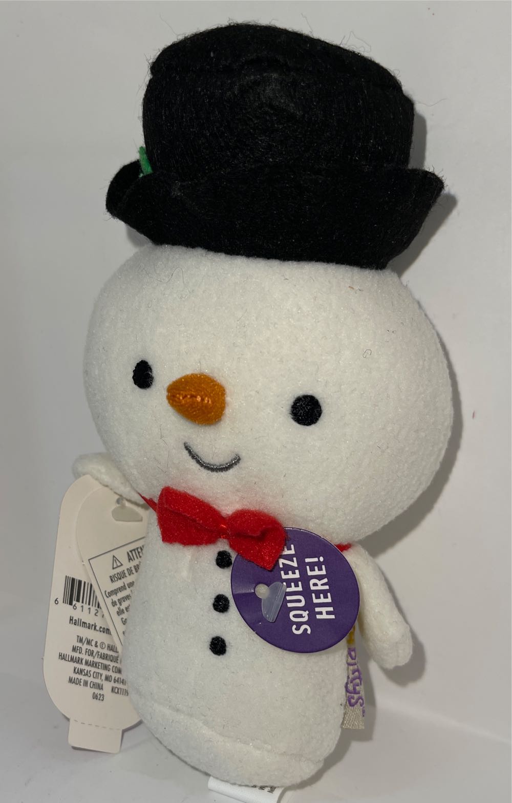 Showman the Snowman  (Snowman) ornament collectible [Barcode 661127014815] - Main Image 2