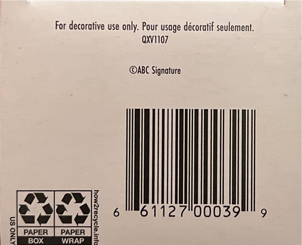 Sophia Petrillo - The Golden Girls (MAGIC: Sound) ornament collectible [Barcode 661127000399] - Main Image 4