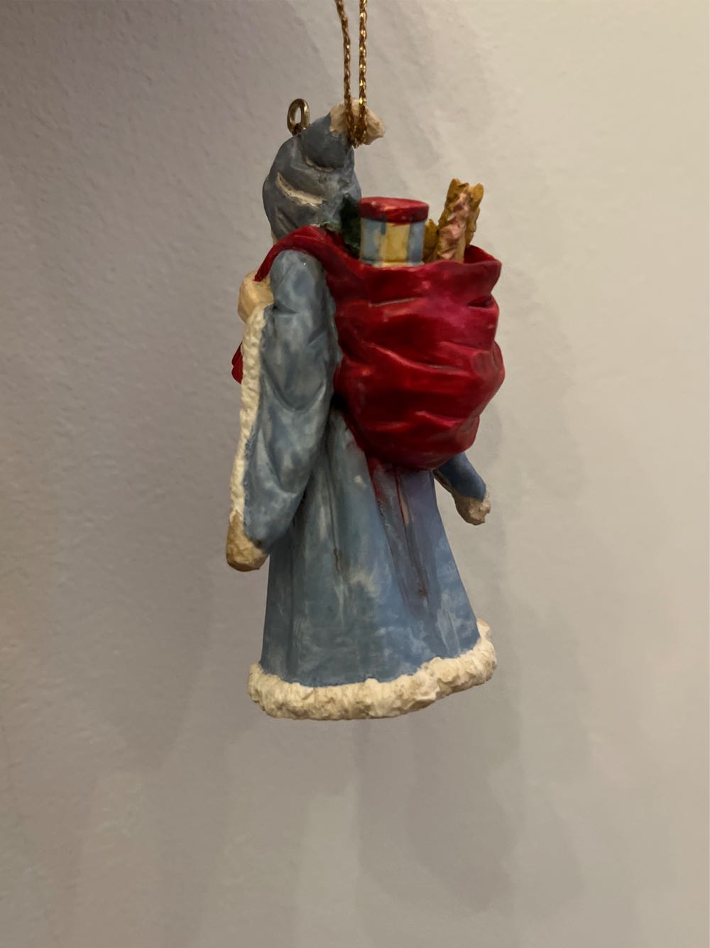 Old Santa With Sack  ornament collectible - Main Image 2