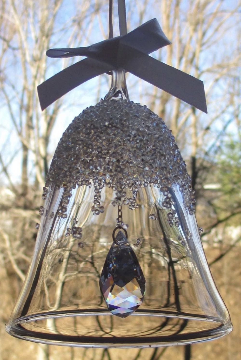 Swarovski Bell 2015 - Swarovski Annual Christmas Bell (Bell) ornament collectible [Barcode 768549745126] - Main Image 2