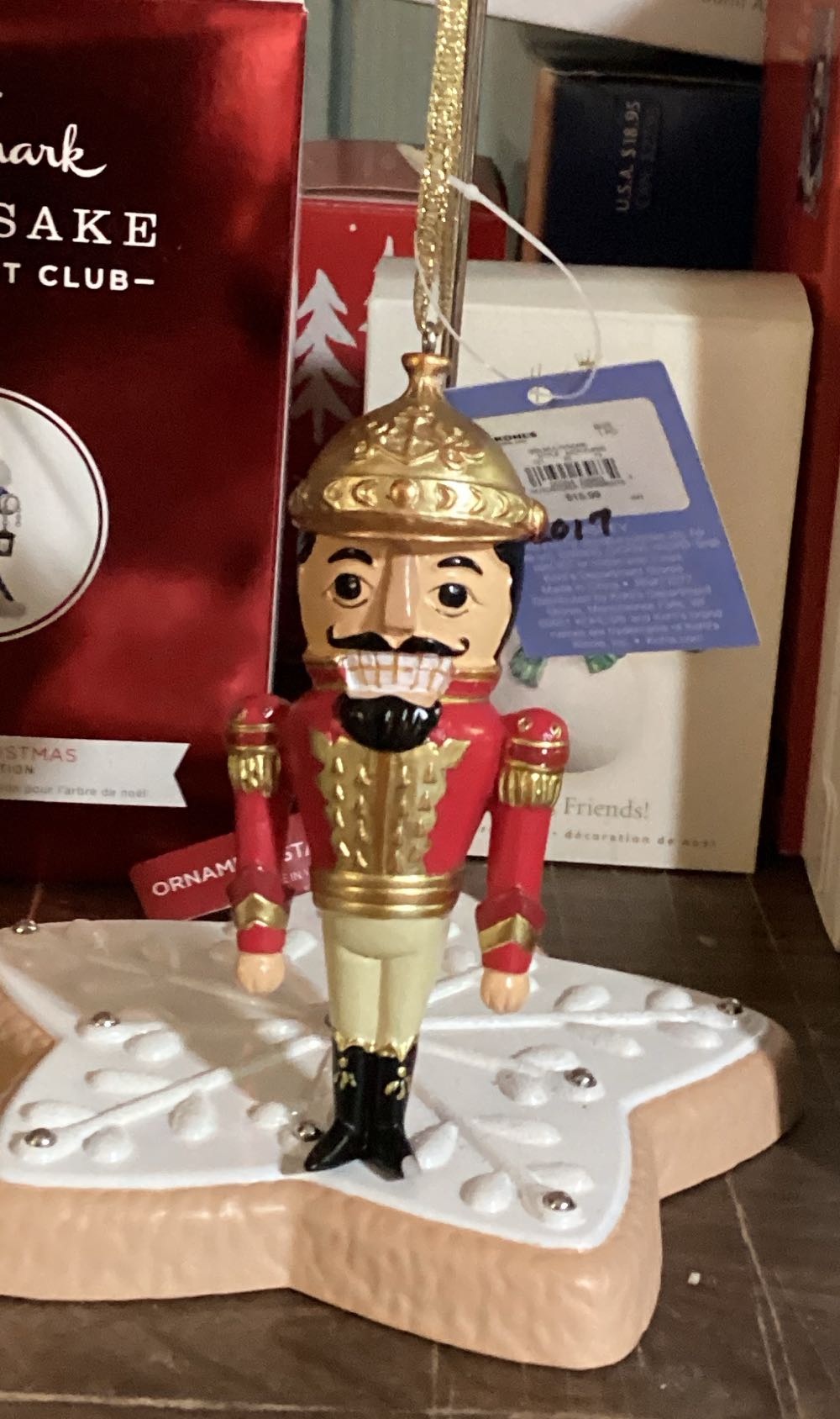 Hallmark Signature Sparkly Santa Claus Premium Christmas Ornament