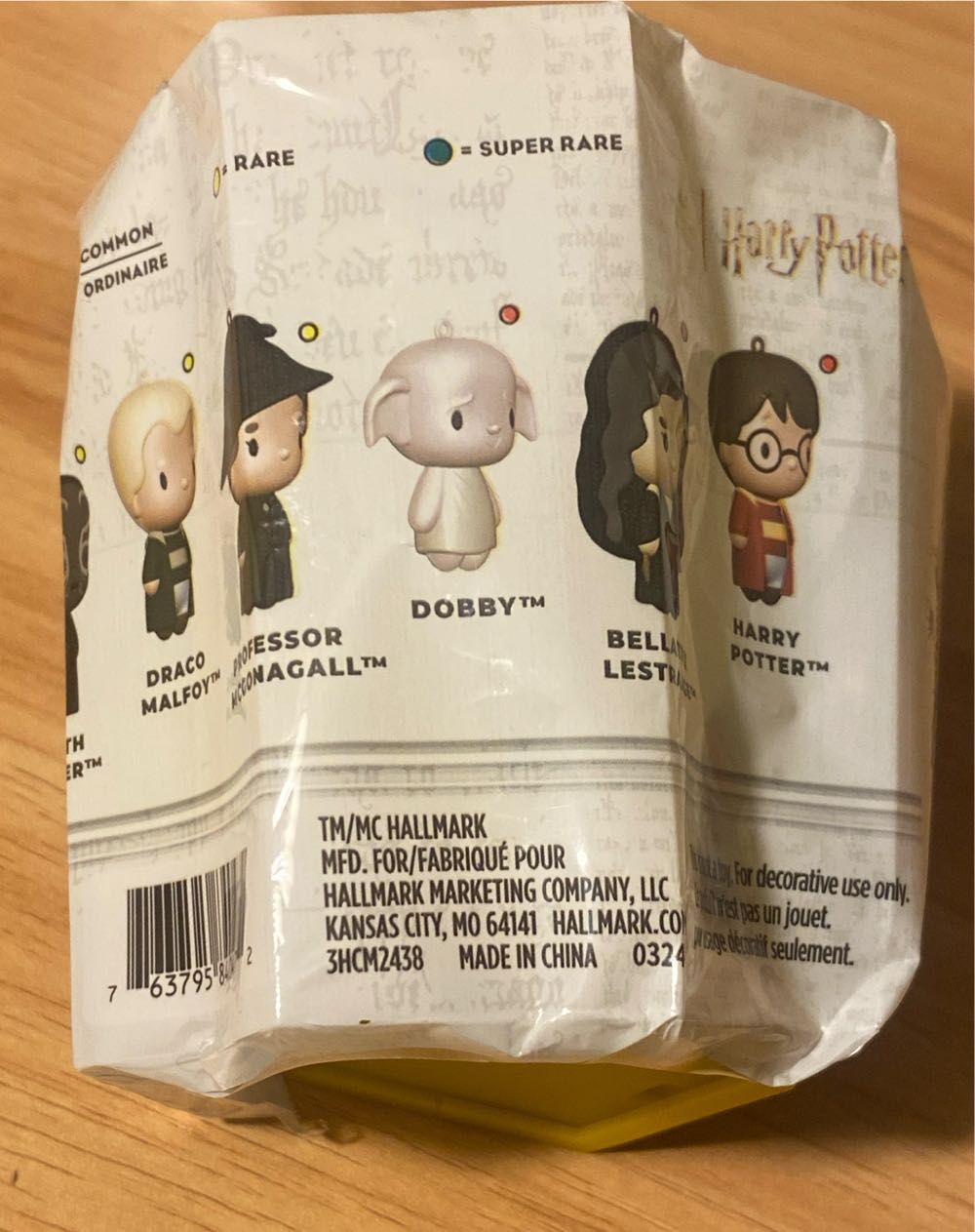Hallmark 3 Hallmark Hallmark Mystery Harry Potter - Wizarding World Mystery Ornament (Harry Potter) ornament collectible [Barcode 763795840472] - Main Image 2