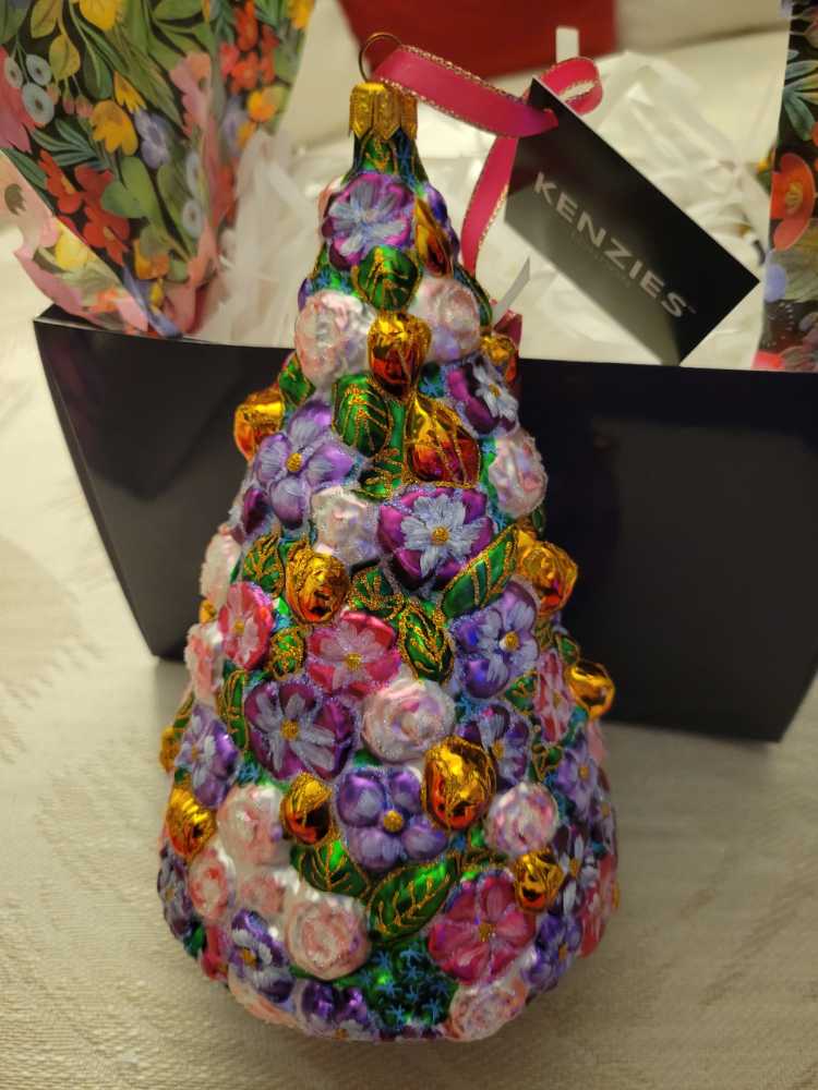 Floral Fetish Tree  ornament collectible - Main Image 2