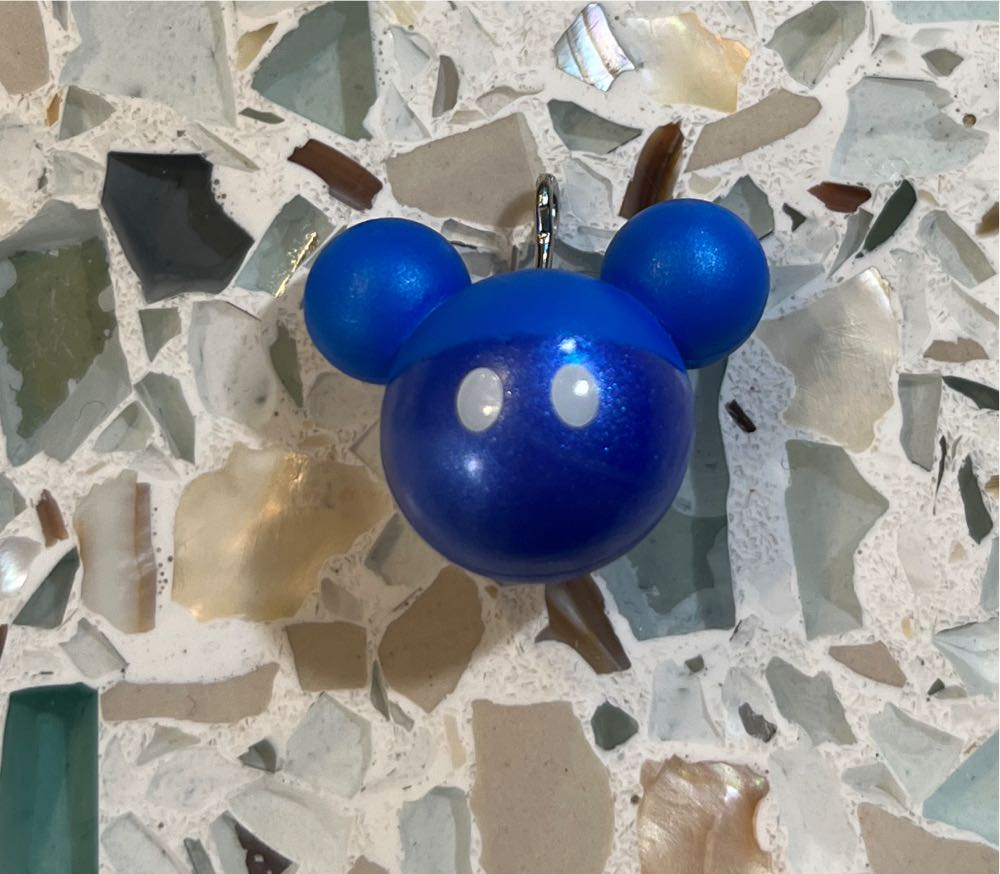 Gem Sprinkled Sundae Chalet 