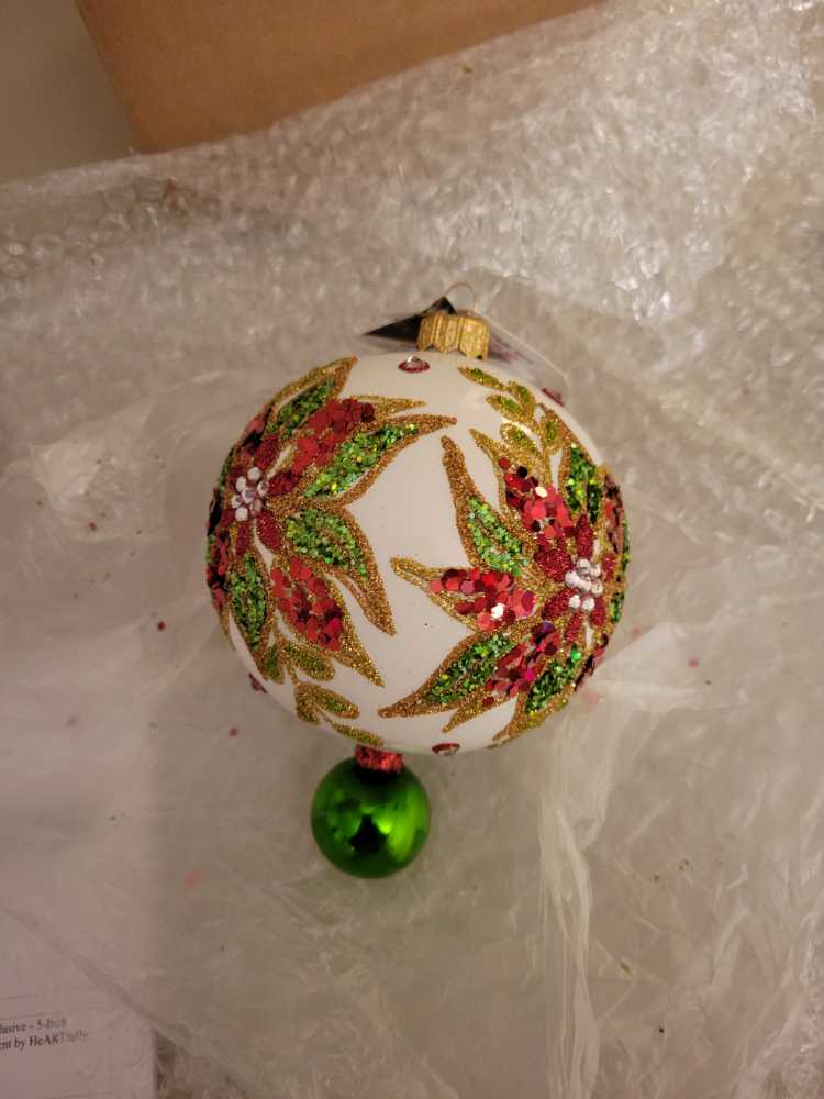 Repose Deluxe - Platinum Retailer TLS ornament collectible - Main Image 2