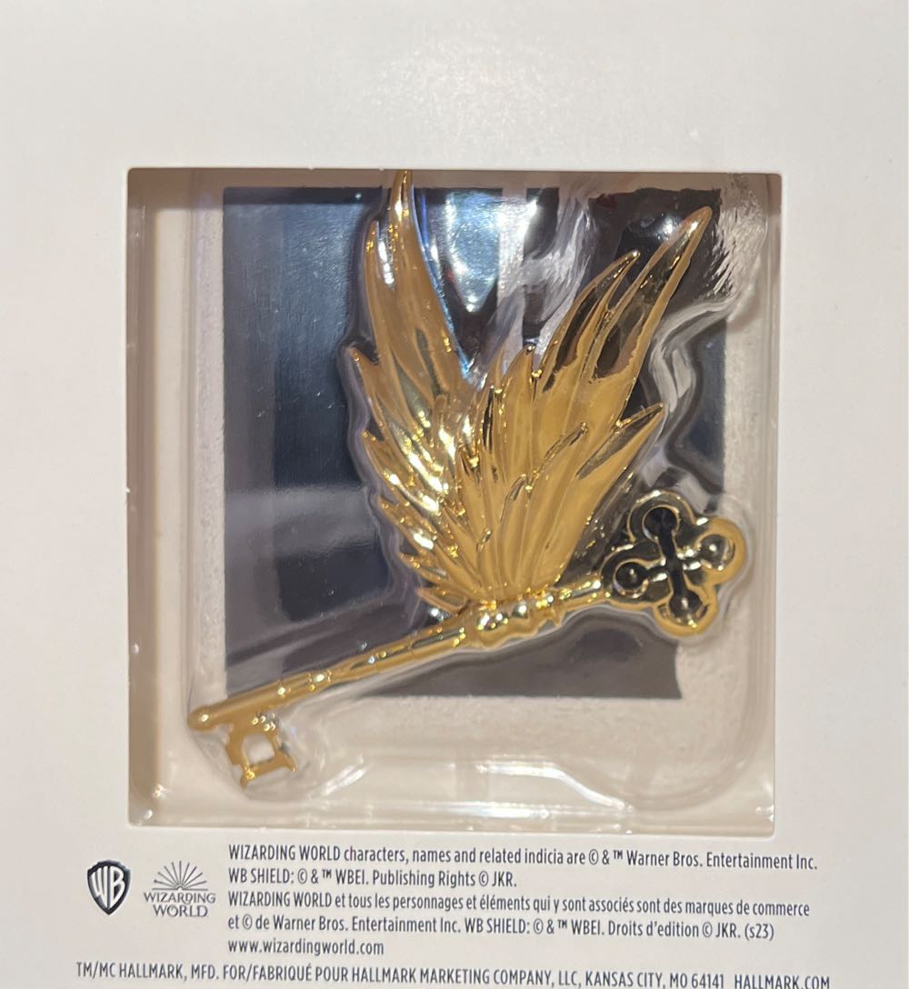 Winged Key - Wizarding World Of Harry Potter (Harry Potter) ornament collectible [Barcode 763795841509] - Main Image 2